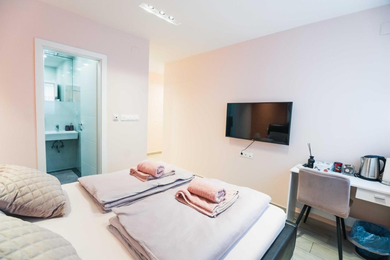 The Place Apartments Hebrangova Zagreb Ngoại thất bức ảnh